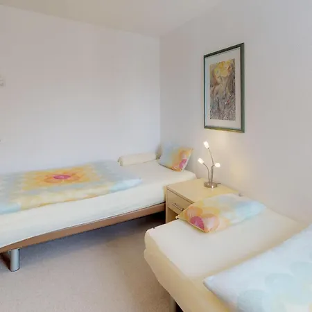 Apartment Sur Crasta *