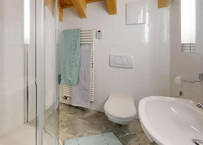 Sur Crasta Apartamento